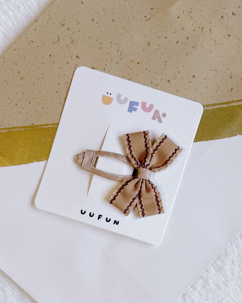 Fabric Butterfly Hair Clip – Khaki with Ric-Rac Edge