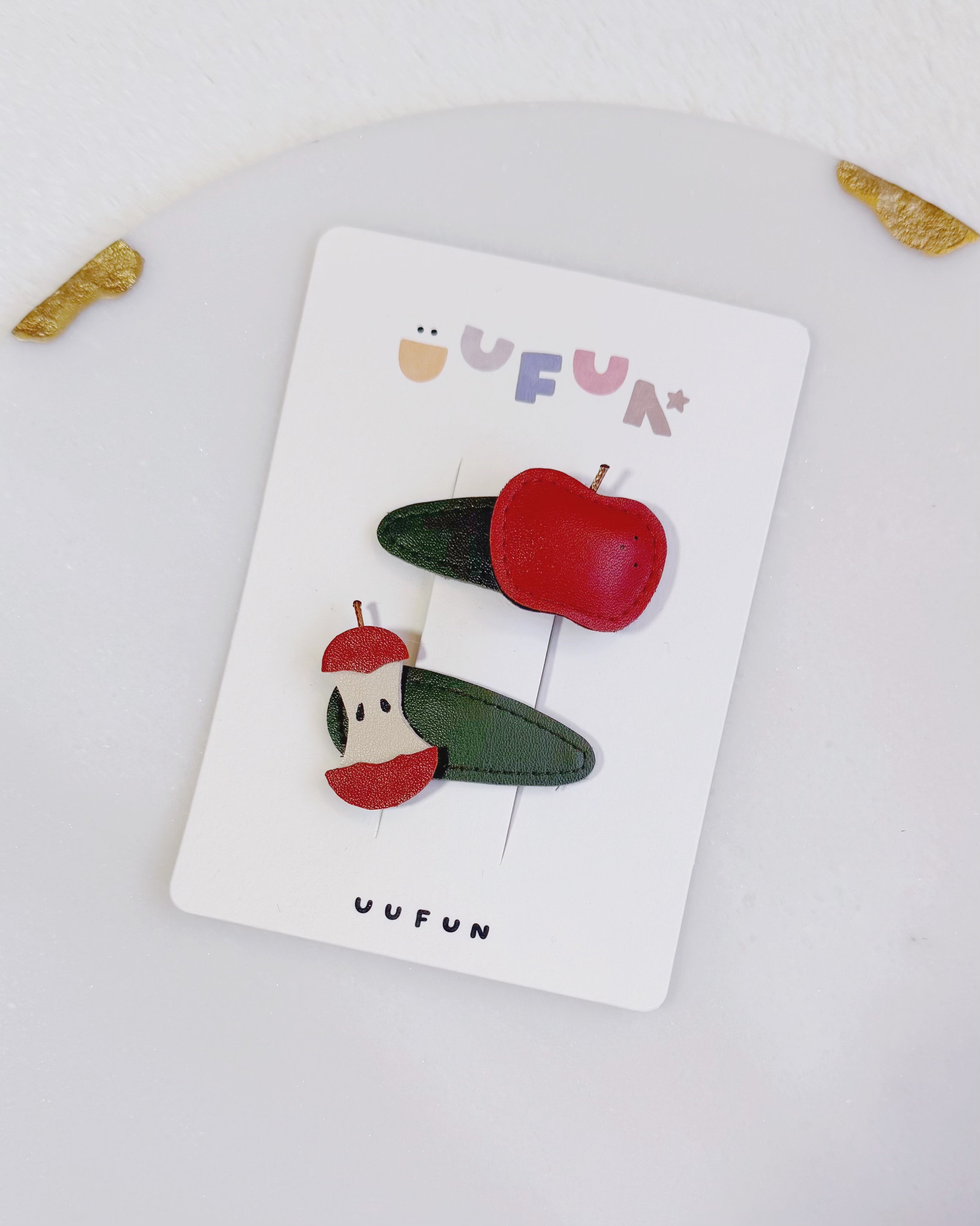 Leather Apple & Bitten Apple Snap Clip Set – 2 Pieces